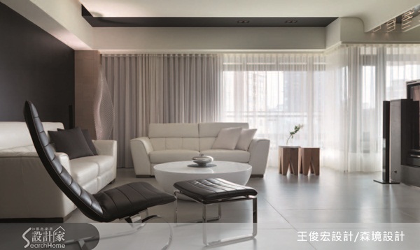 以一張圓桌為起點的設計。為滿足屋主過年時邀請客人來